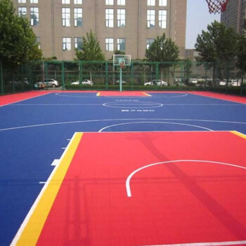 廣東懸浮地板施工-籃球場懸浮地板拼裝-懸浮拼裝地板建設工程
